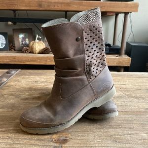 Women’s North Face leather brown boot